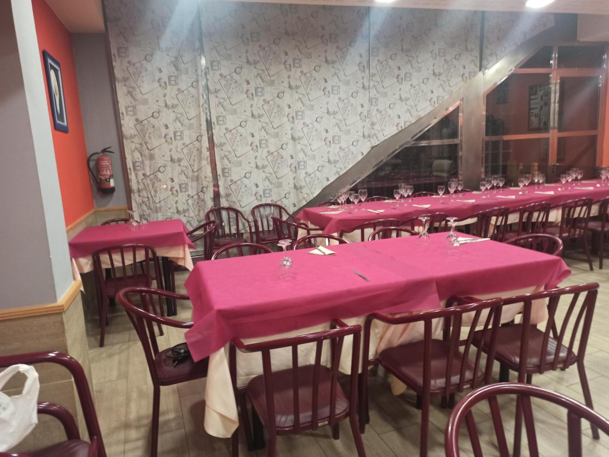 Hostal Restaurante Baraka Alagón Buitenkant foto
