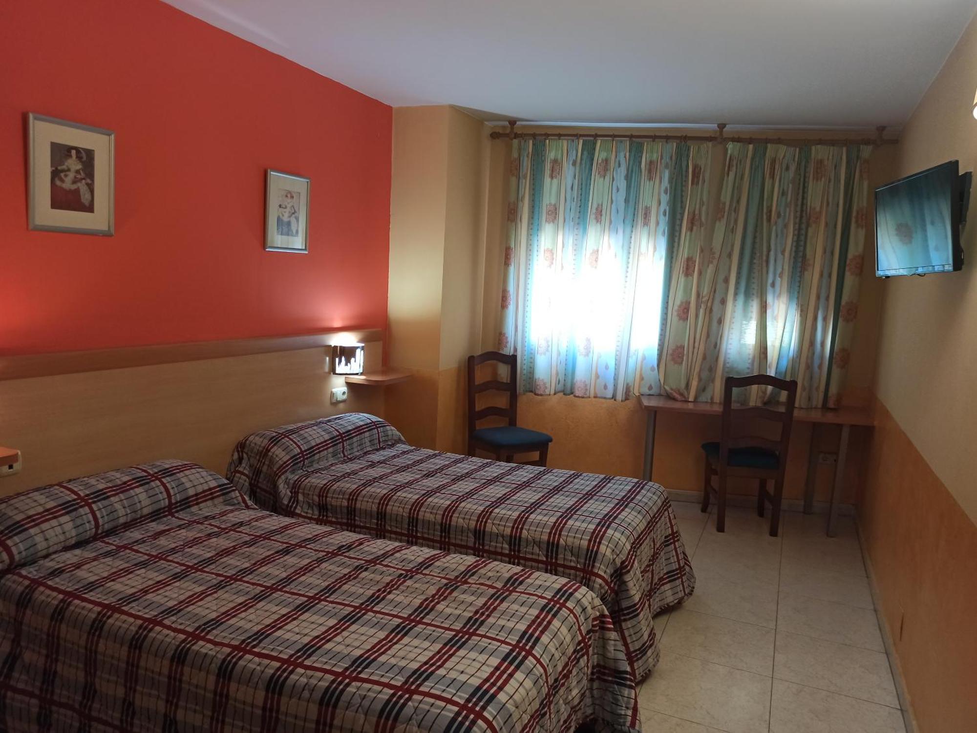 Hostal Restaurante Baraka Alagón Buitenkant foto